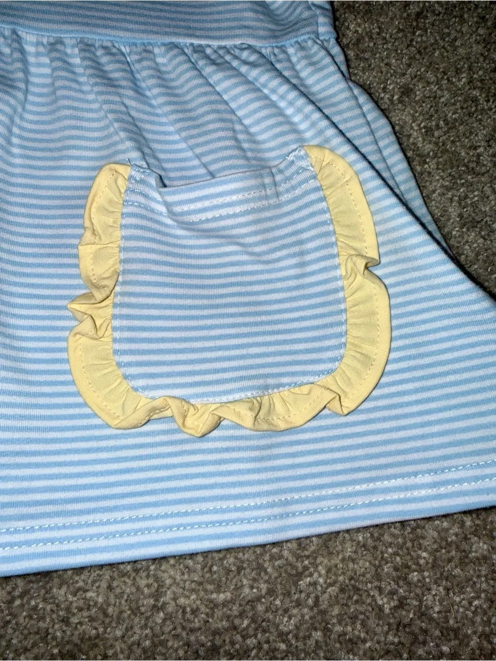 NWOT- Stitchy Fish Girls 3T Blue Stripe Yellow Ruffle Pocket Boutique Dress